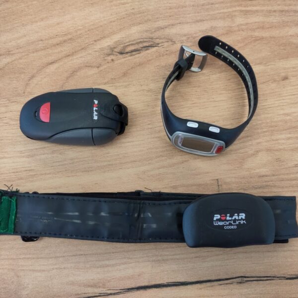 Polar RS200: orologio + fascia cardio toracica + contapassi