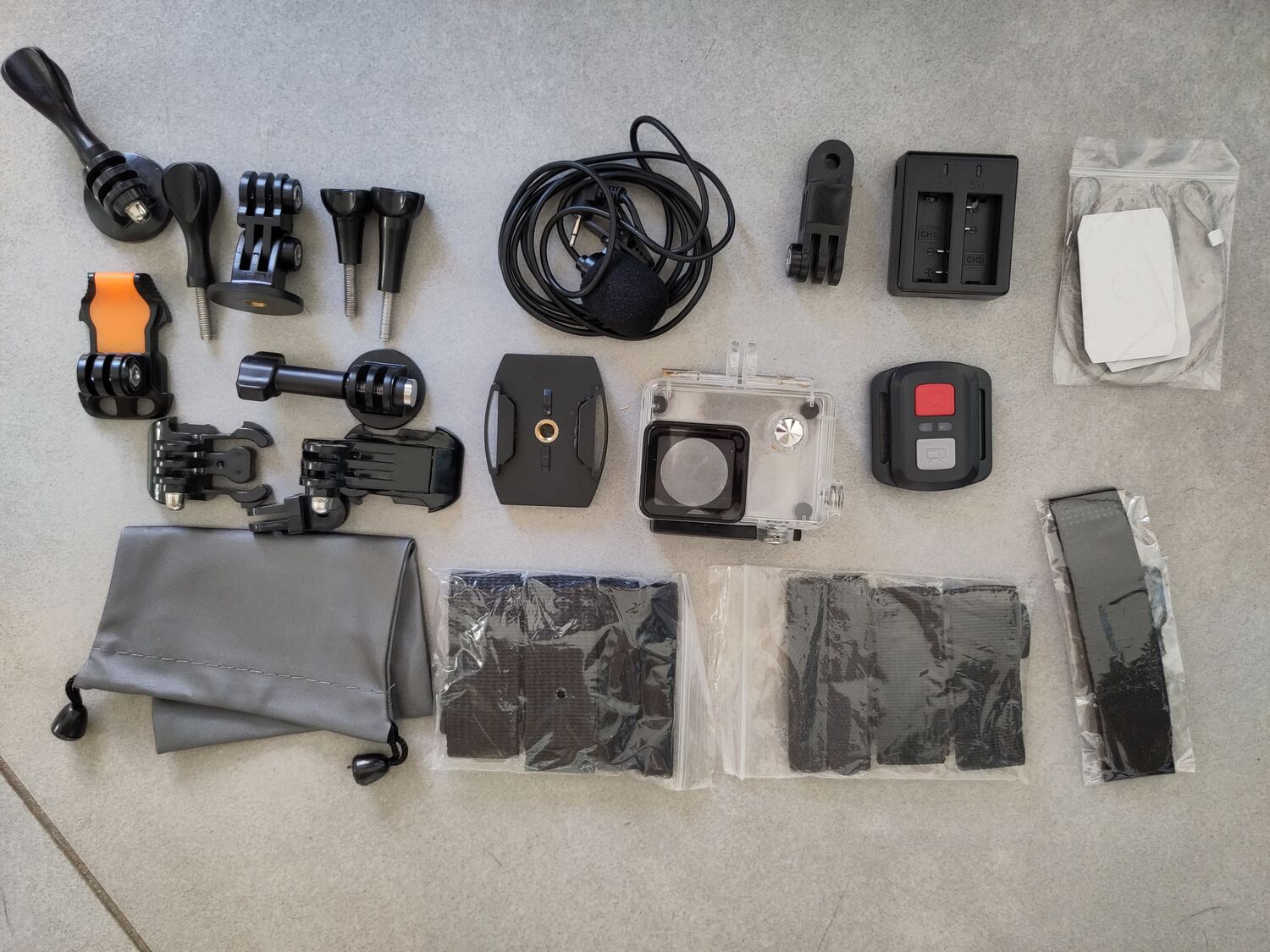 Kit Action Cam 3 Fotocamere (inclusa 1 GoPro) +Accessori 6 Kit Action Cam 3 Fotocamere (inclusa 1 GoPro) +Accessori - Image 6