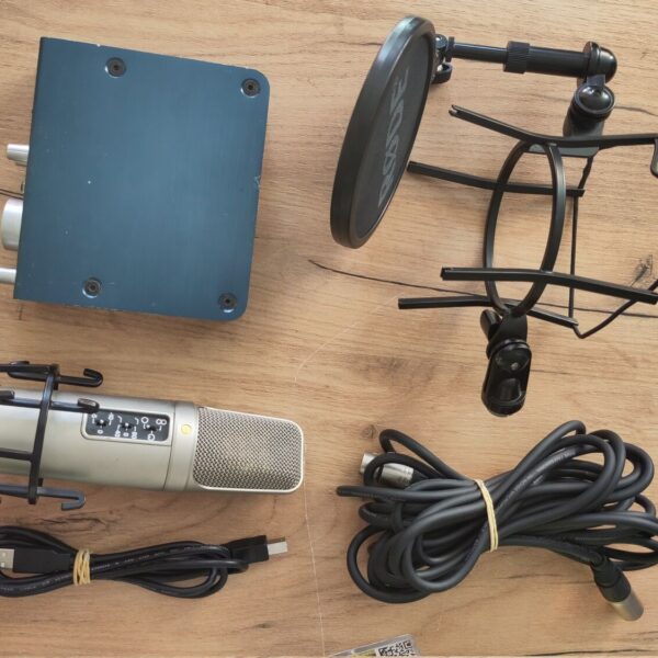 Kit de podcast AudioBox USB + microphone + filtre anti-pop