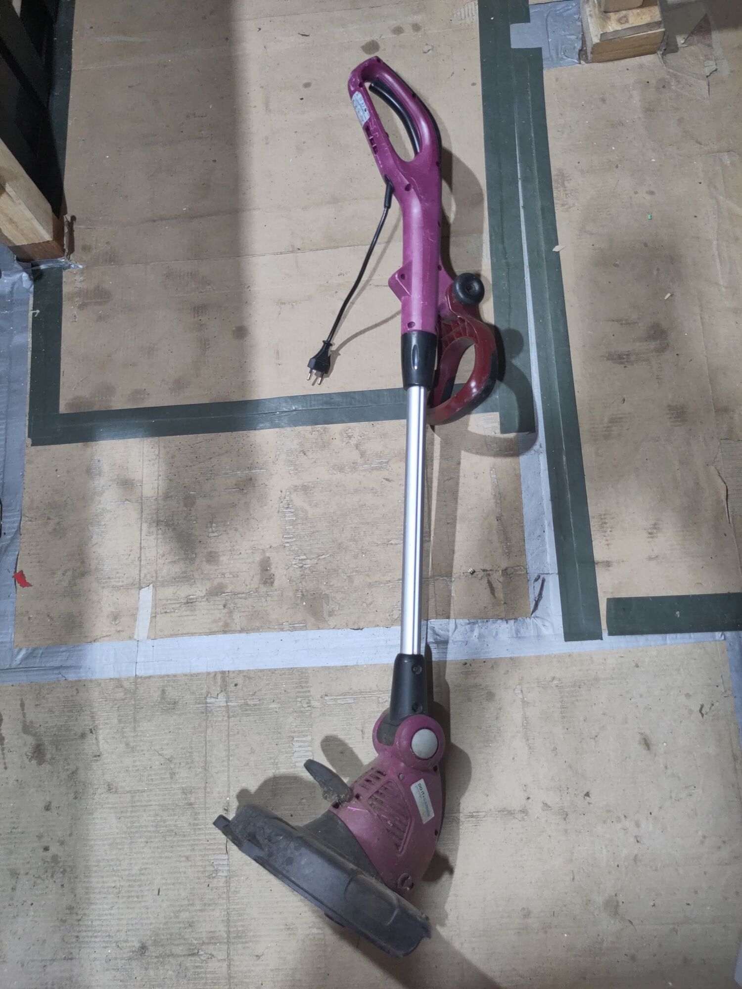 Electric brush cutter 1 Electric brush cutter